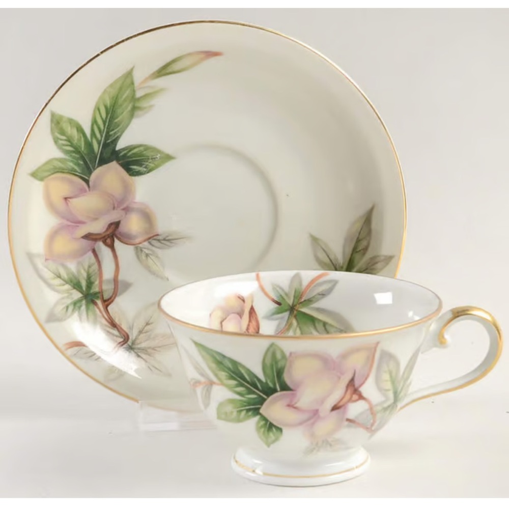 Vintage Woodrose Meito China Tea set with saucer